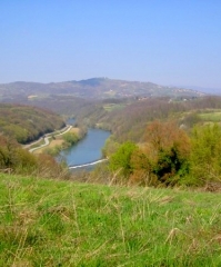 ILOVAC OZALJSKI - Zemljište na prodaju !!