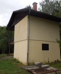 REMETE - ul. Črešnjevec, KUĆA OD 46 m2, ZEMLJIŠTE 927 m2